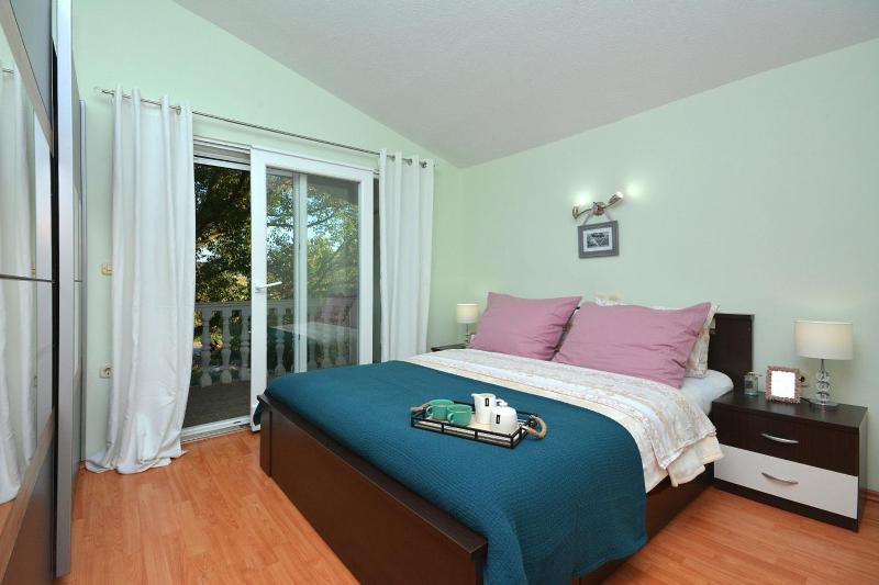 Three-Bedroom Holiday Home  image 1