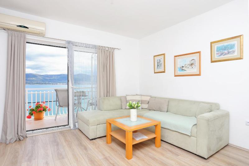 Two-Bedroom Apartment with Balcony and Sea View image 1