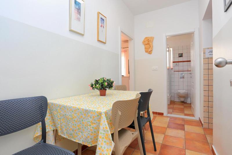 Two-Bedroom Apartment with Terrace and Sea View image 4