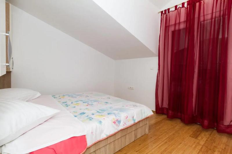 Apartment Vodice 16249c - image 13