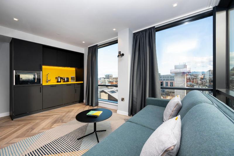 One-Bedroom Apartment image 1
