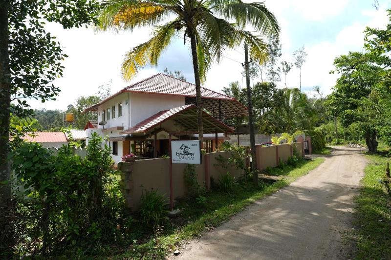 Greenhouse Homestay - image 10