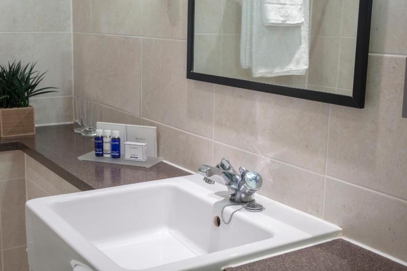 Superior Double Room image 2