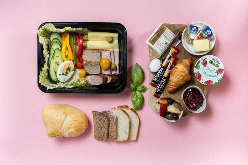 Studio Apartment image 1