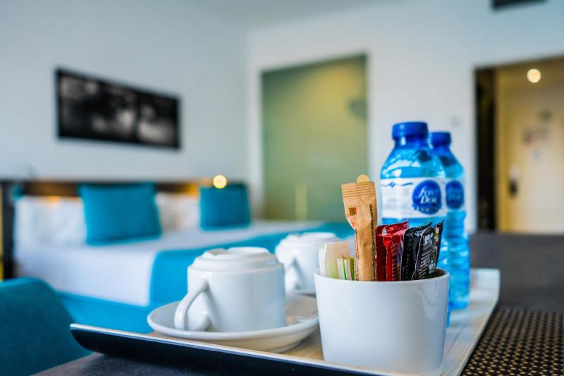 Premium Double Room image 2