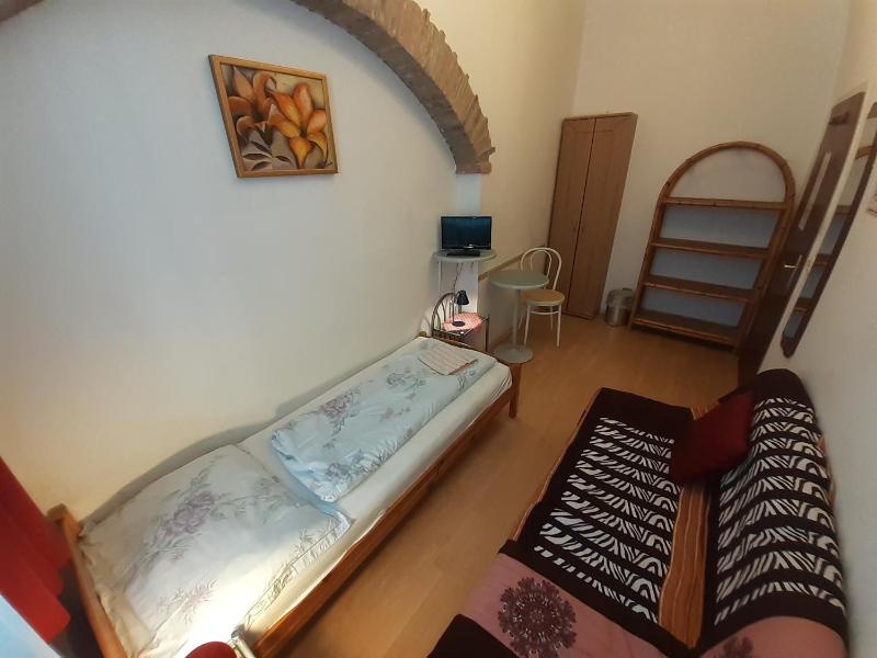 HappyHostel - image 6