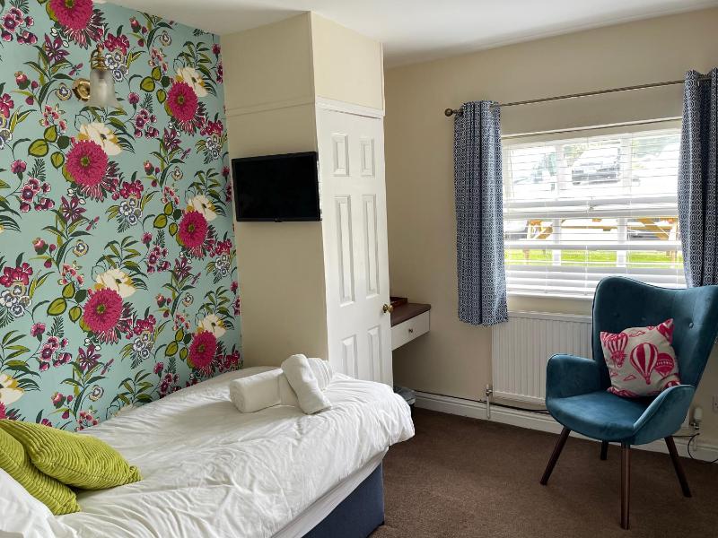 Single Room image 1