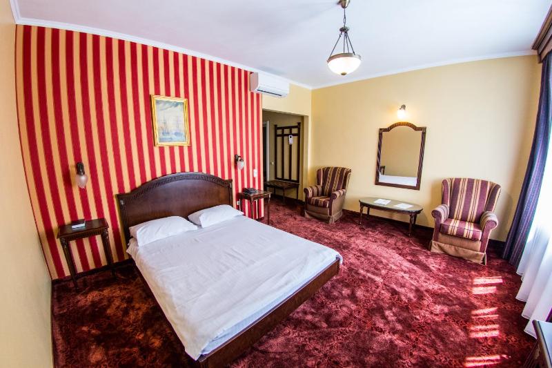 Double Room 4* image 3