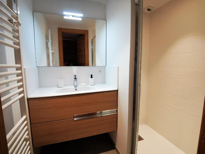 Appartement moderne aux Gets 2 chambres garage services inclus - FR-1-598-93 - image 8