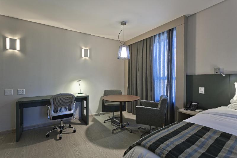 Living Sion - image 13