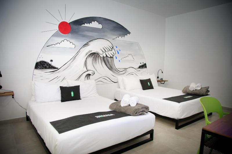 Deluxe Queen Room with Two Queen Beds image 3
