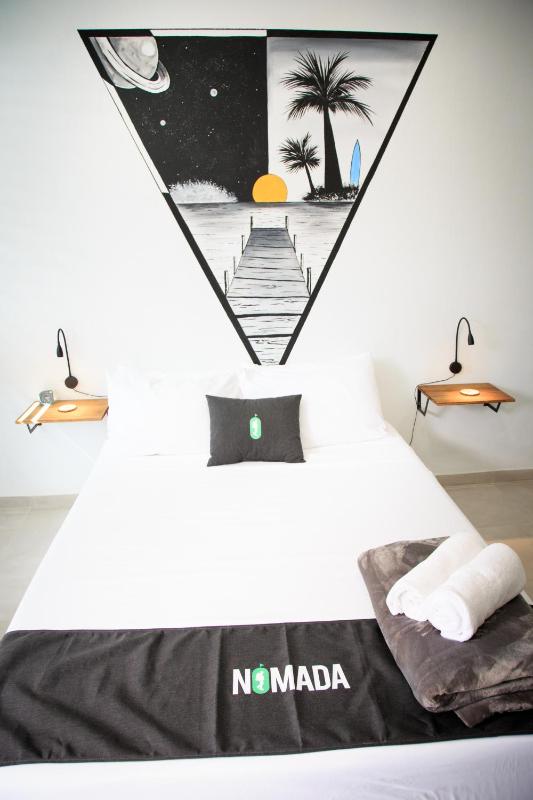 Deluxe Queen Room image 4