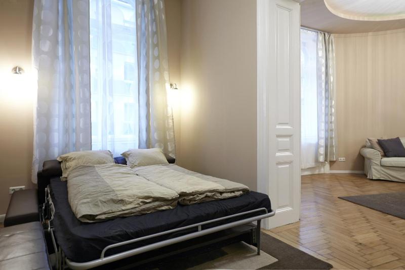 Comfort One-Bedroom Apartment -  Marc Aurel Strasse 6, 1010 Vienna image 4