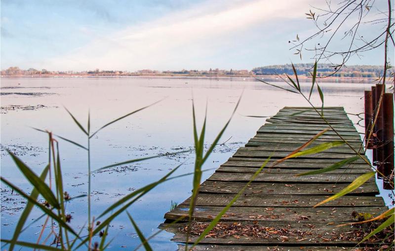 Three-Bedroom Holiday Home  image 4