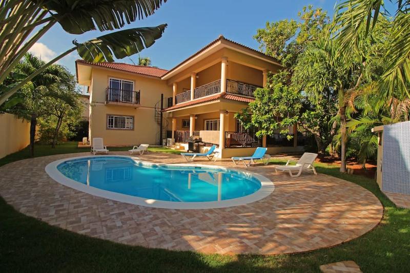 Super Spacious 4BR 4 5BA Villa w pool in Sosua - image 12