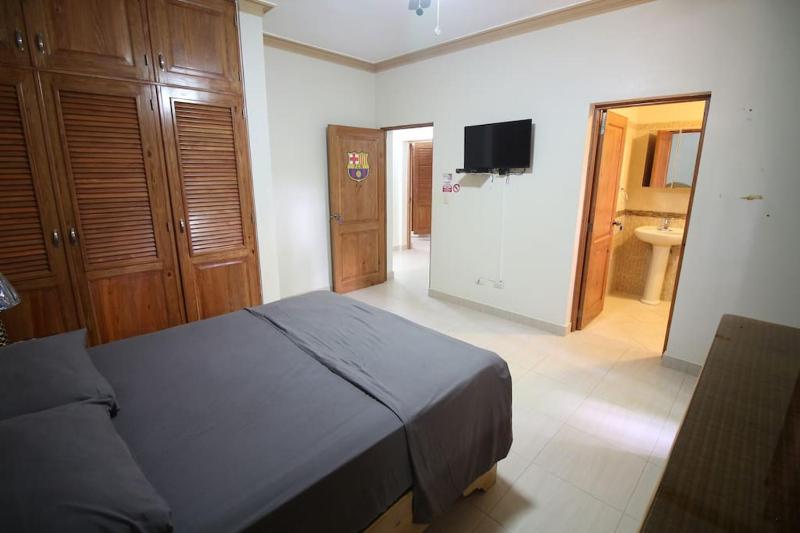 Super Spacious 4BR 4 5BA Villa w pool in Sosua - image 20
