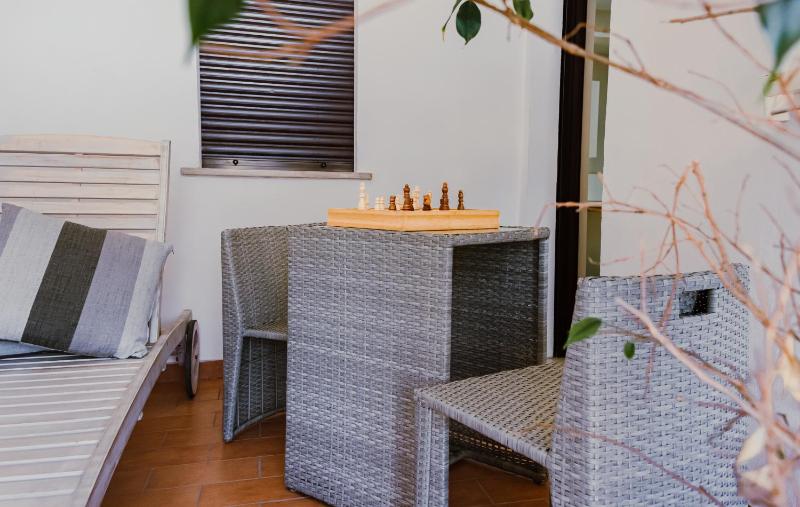 Double Room with Balcony image 2
