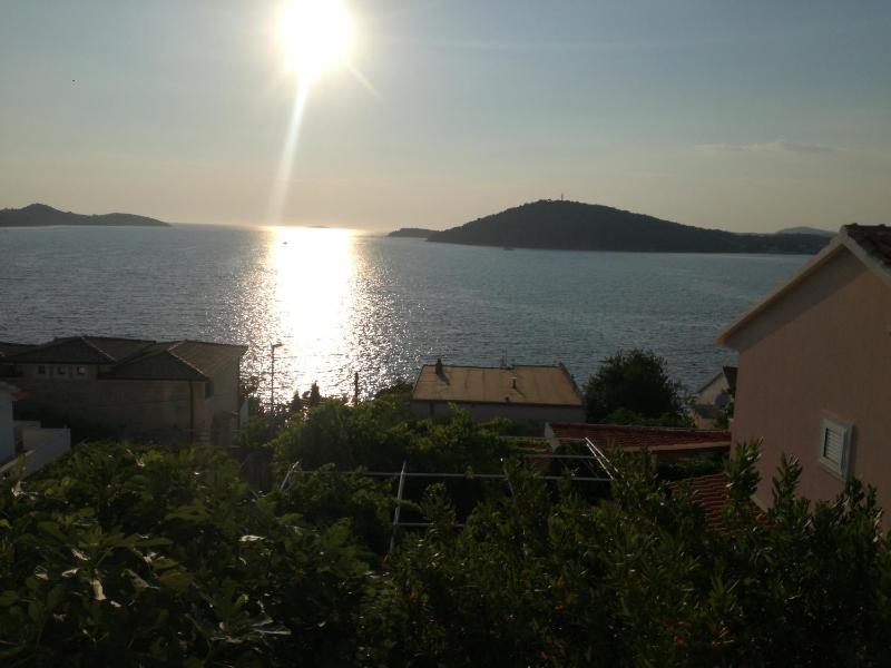 Apartments by the sea Razanj Rogoznica - 17559 - image 12