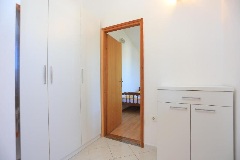 One-Bedroom Apartment with Terrace and Sea View image 2