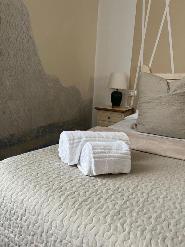 Double or Twin Room image 2