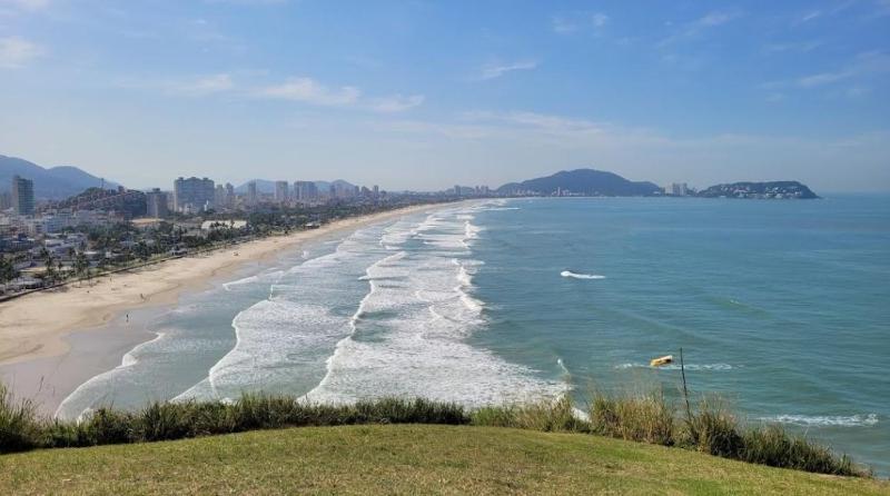 Apartamentos Enseada Guaruja - Hawai - image 1