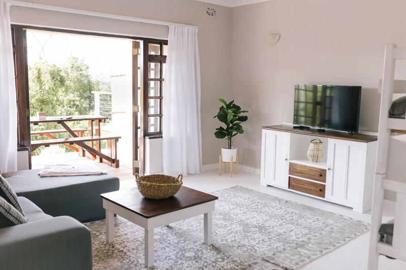 Nahoon Beach Villas Self Catering Apartments - image 13