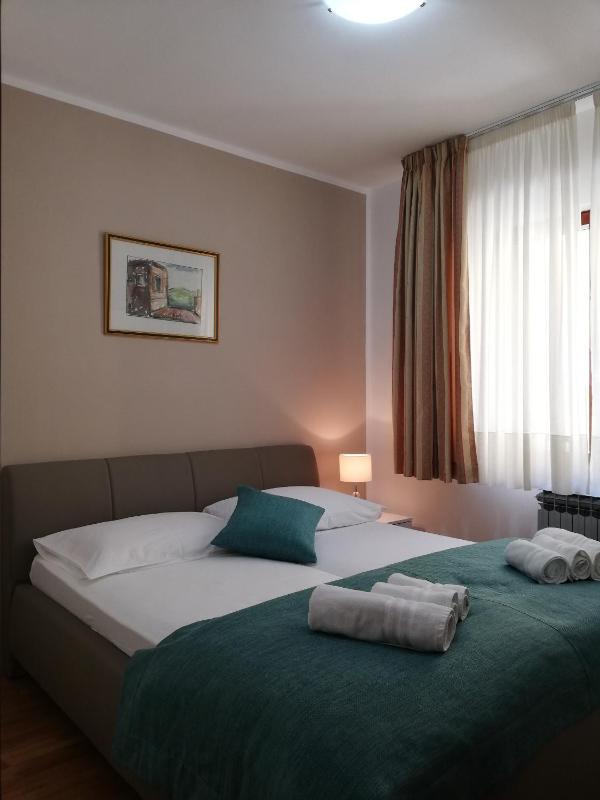 Two-Bedroom Apartment with Terrace and Sea View image 4