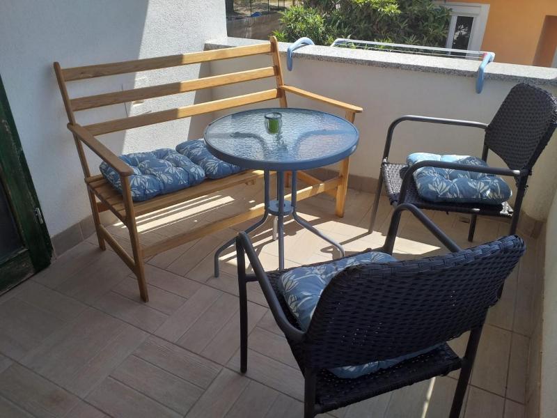 One-Bedroom Apartment with Terrace image 3