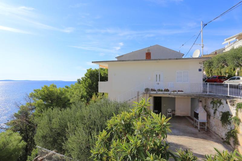 Apartments by the sea Sumpetar Omis - 17895 - image 3