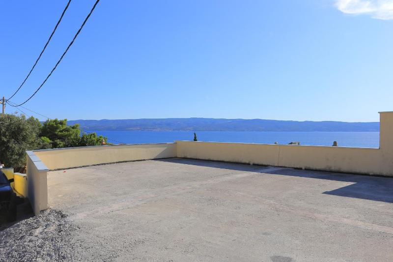 Apartments by the sea Sumpetar Omis - 17895 - image 6