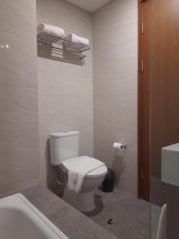 Kawana Golf Residence - image 22