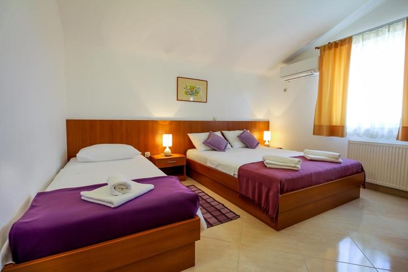 Two-Bedroom Apartment with Terrace and Sea View image 1