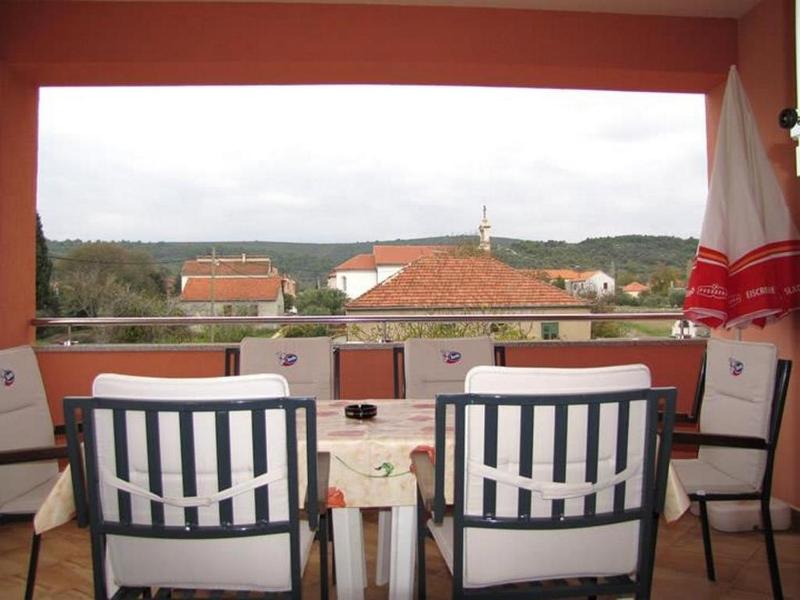 Two-Bedroom Apartment with Terrace and Sea View image 3