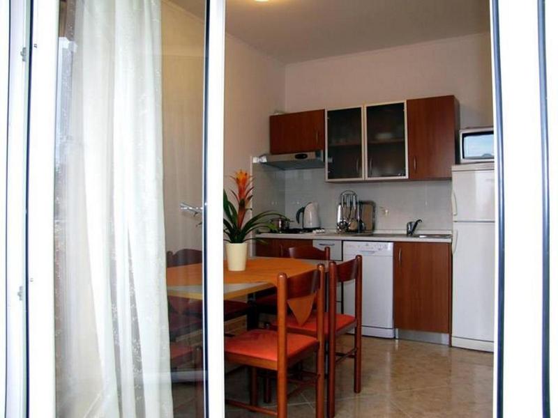 Two-Bedroom Apartment with Terrace and Sea View image 3