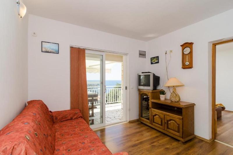 Two-Bedroom Apartment with Terrace and Sea View image 1