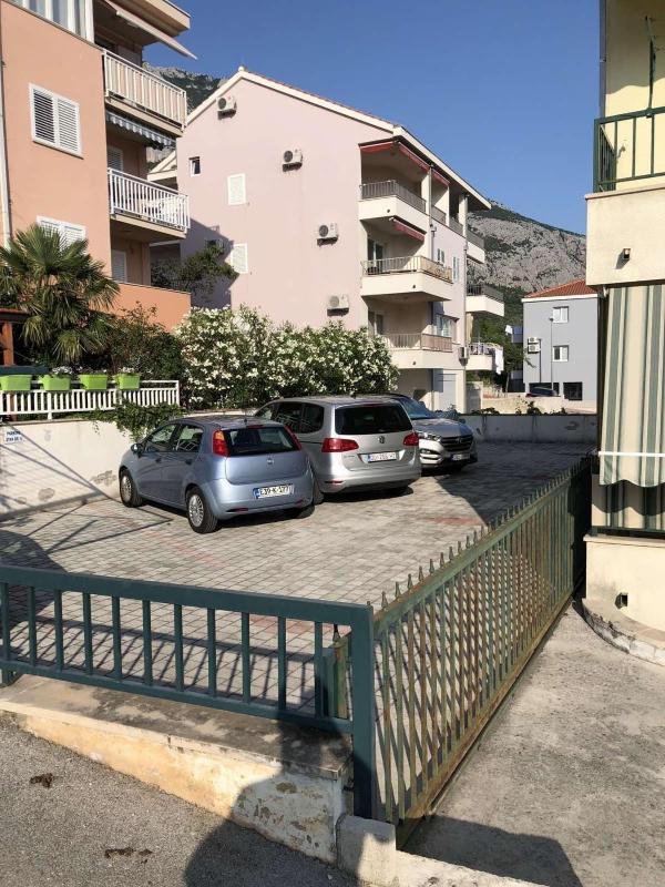 Apartments with parking space Makarska - 18170 - image 11