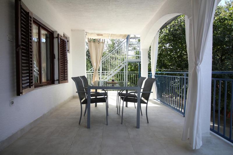 Two-Bedroom Apartment with Terrace image 2