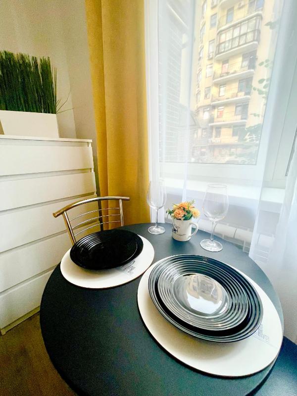Studio Apartment image 1
