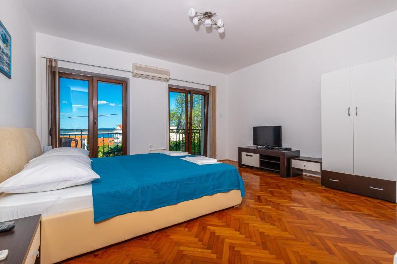 Apartments with parking space Dramalj Crikvenica - 18262 - image 13