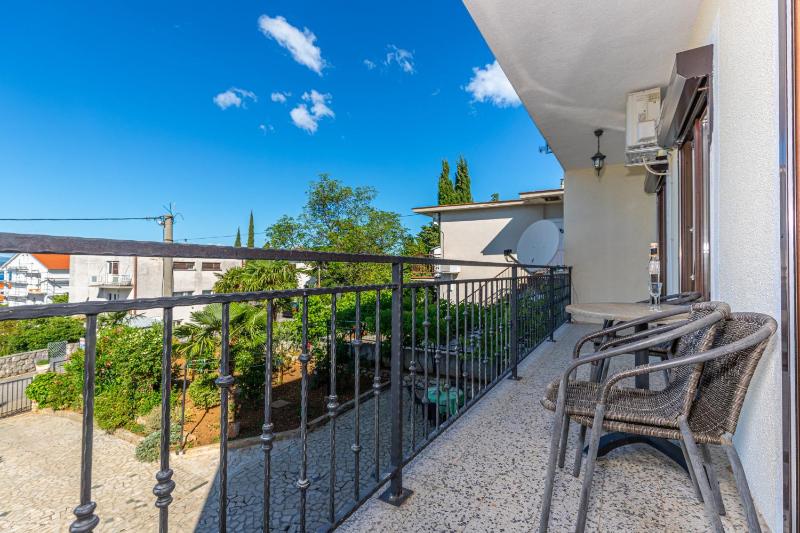 Apartments with parking space Dramalj Crikvenica - 18262 - image 2