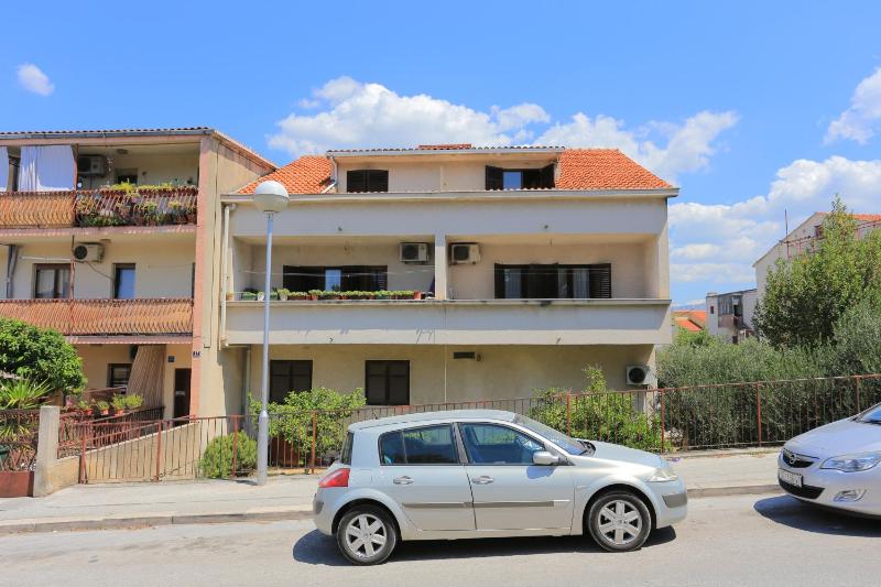 Apartments with WiFi Split - 18336 - image 6