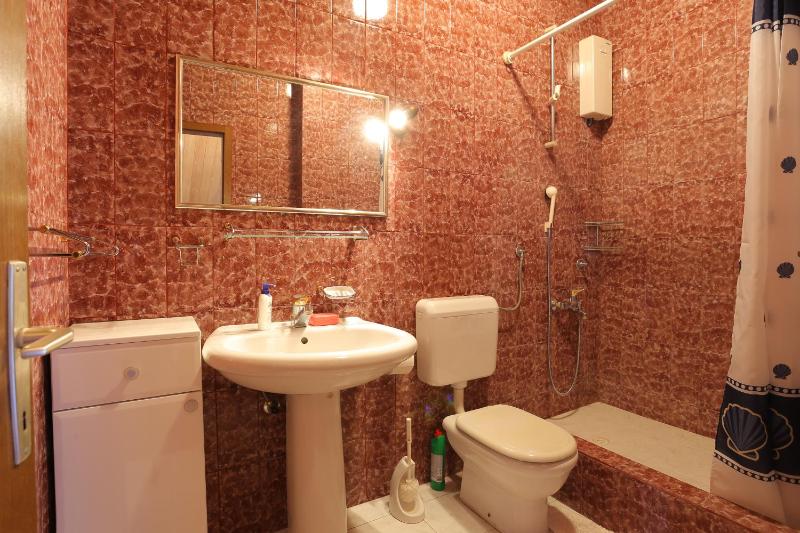 Apartments with WiFi Split - 18336 - image 4