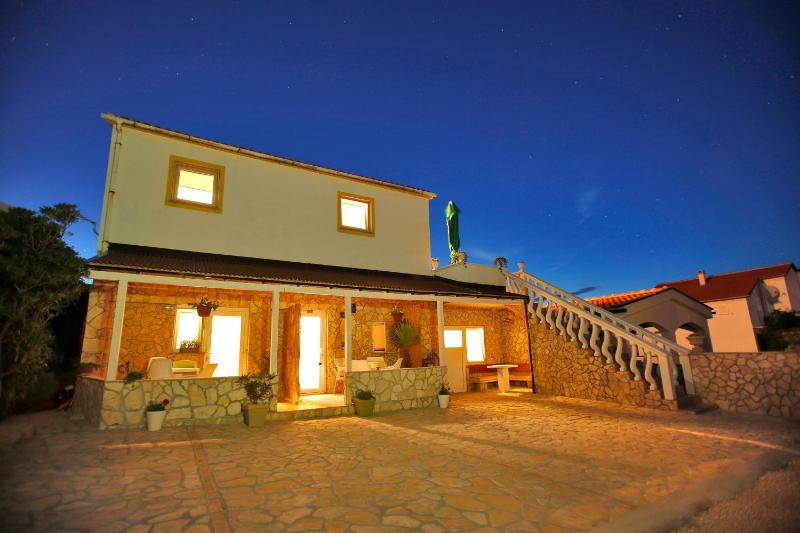 Apartments by the sea Vir - 18451 - image 7