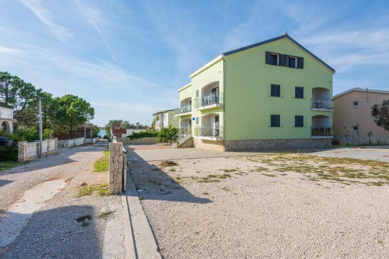 Apartments by the sea Vir - 18515 - image 25
