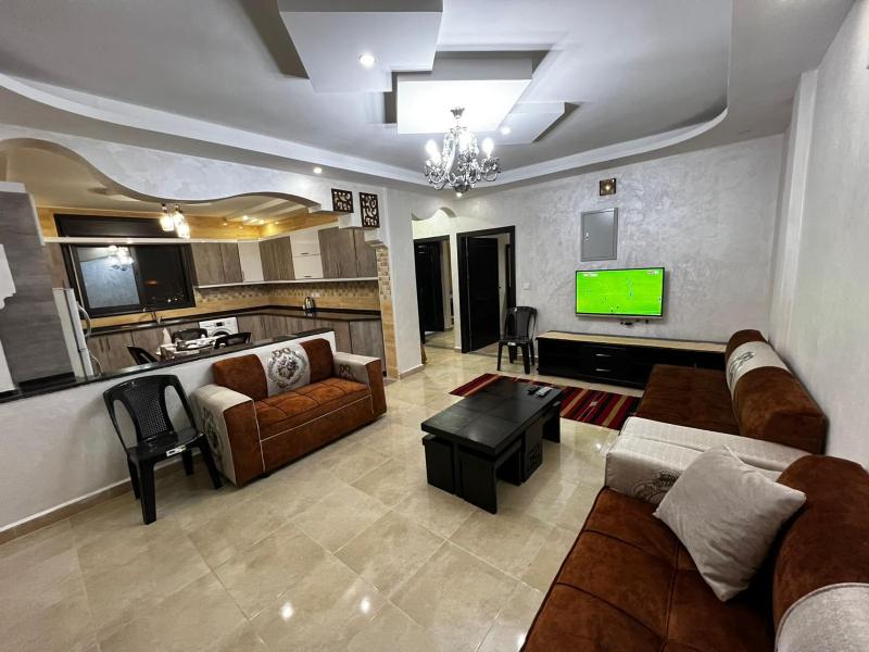 Amro Petra Apartment - image 6