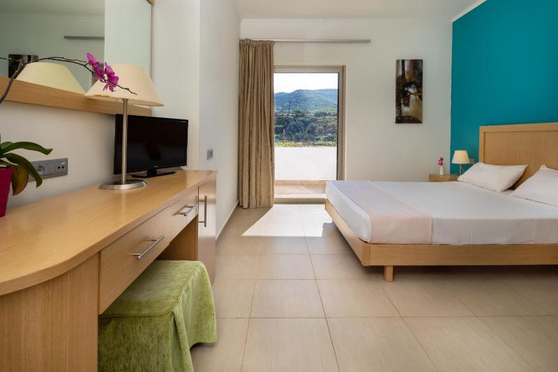 Economy Double Room image 1