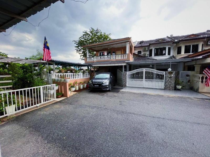 Homestay Ampang Farah - image 13