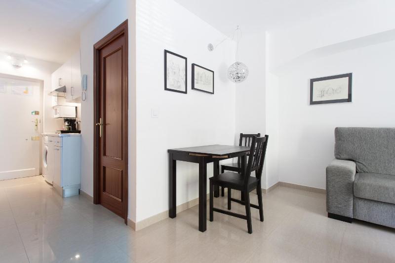 One-Bedroom Apartment in first floor (Laraña 1.1) image 3