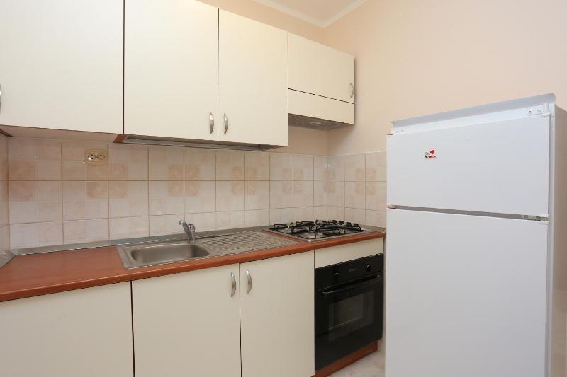 Apartments with parking space Mastrinka Ciovo - 18954 - image 26