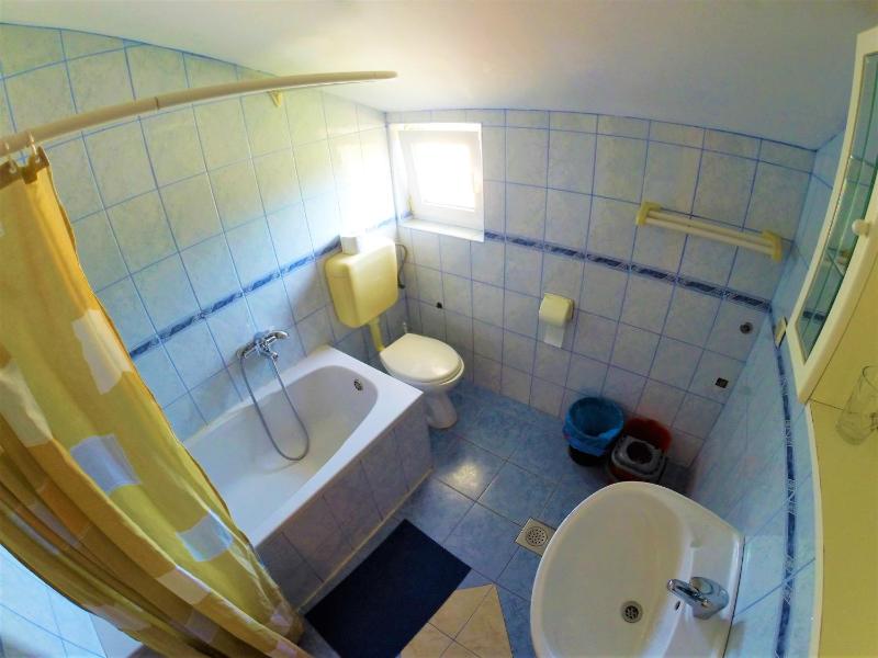 Apartments and rooms with parking space Lopar Rab - 19238 - image 12